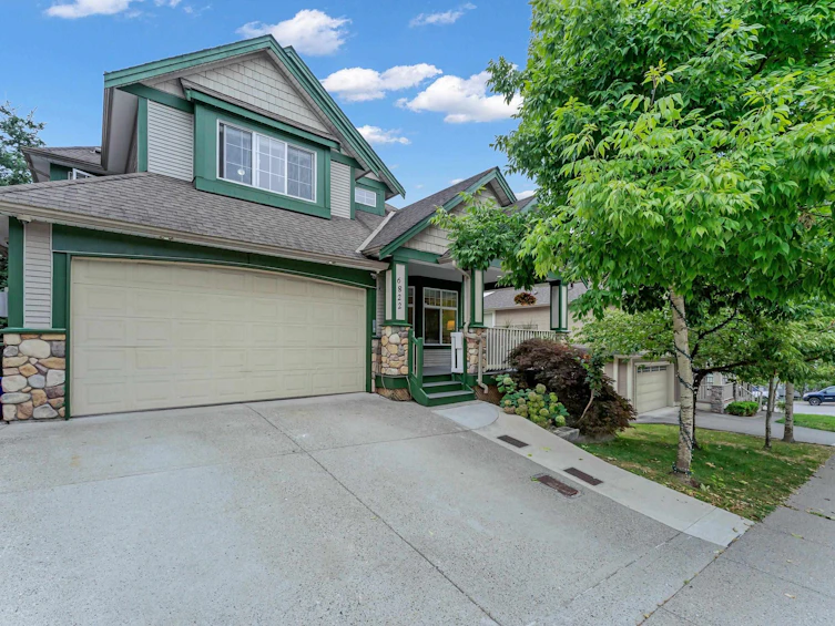 6822 196a Street, Langley, BC, V2Y 3H2 - 2