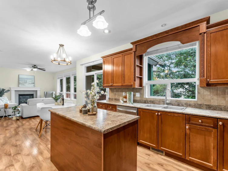 6822 196a Street, Langley, BC, V2Y 3H2 - 14