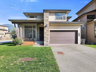 39262 Falcon Crescent - 2