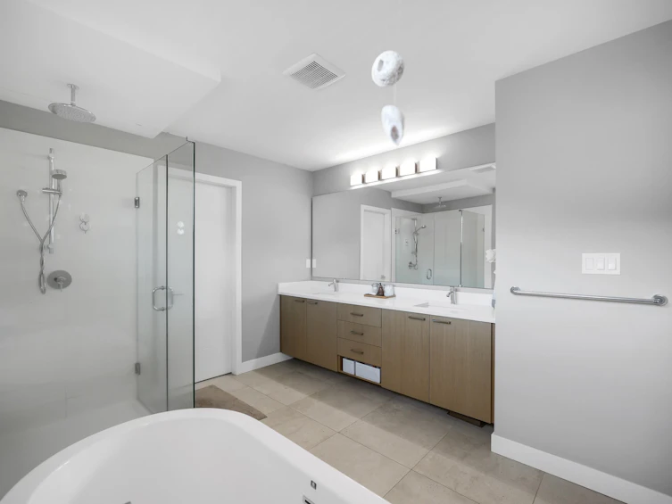 39262 Falcon Crescent, Squamish, BC, V8B 0V8 - 16