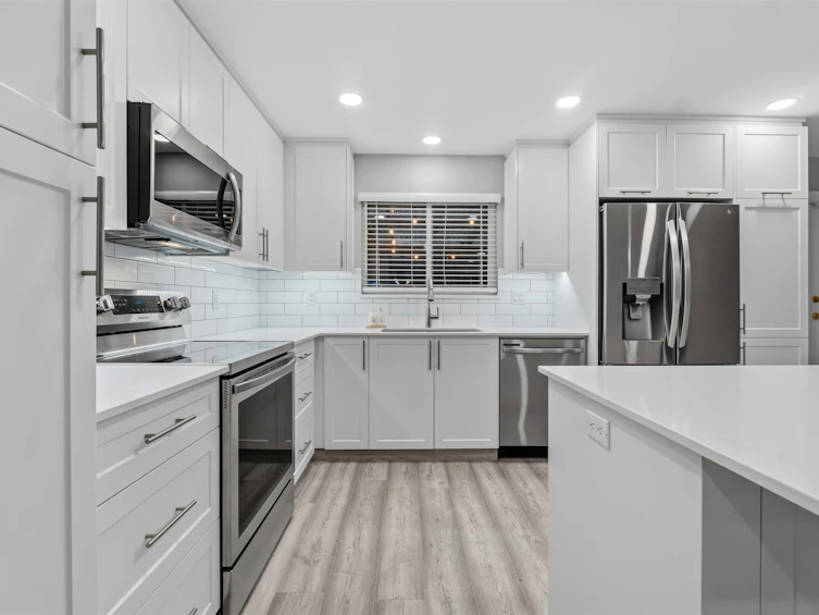 21101 119 Avenue, Maple Ridge, BC, V2X 7N6 - 9