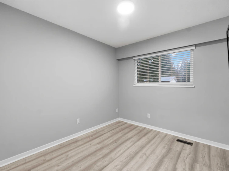 21101 119 Avenue, Maple Ridge, BC, V2X 7N6 - 21