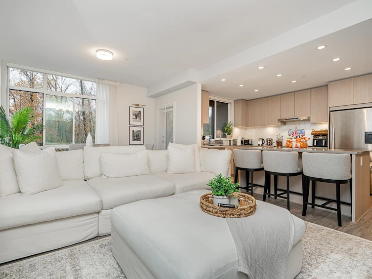 401-6438 Byrnepark Drive, Burnaby, BC, V3N 0J1 - 4