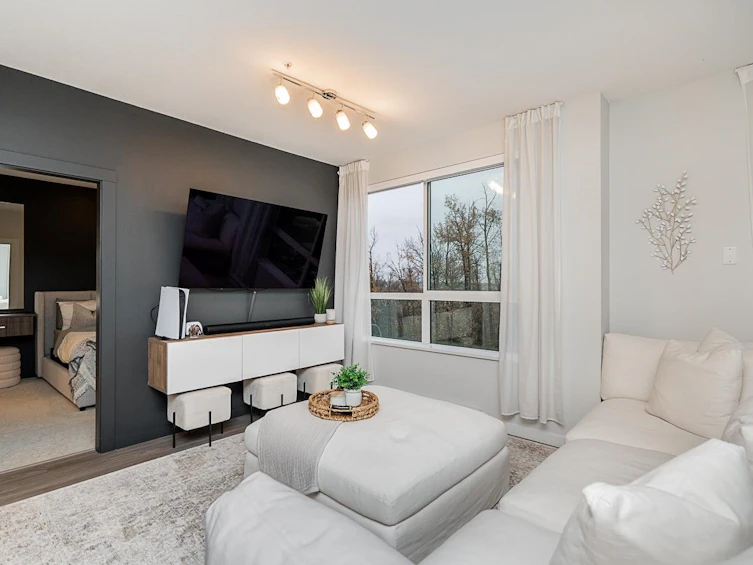 401-6438 Byrnepark Drive, Burnaby, BC, V3N 0J1 - 2