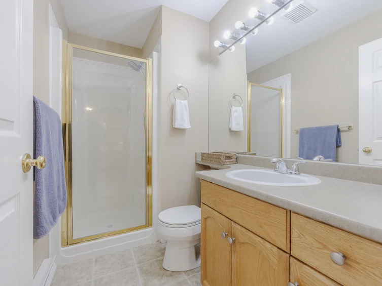 111-12464 191b Street, Pitt Meadows, BC, V3Y 2P6 - 18