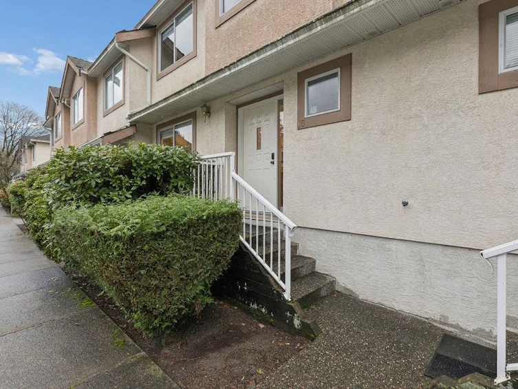 15-901 W 17 Street, North Vancouver, BC, V7P 1V8 - 35