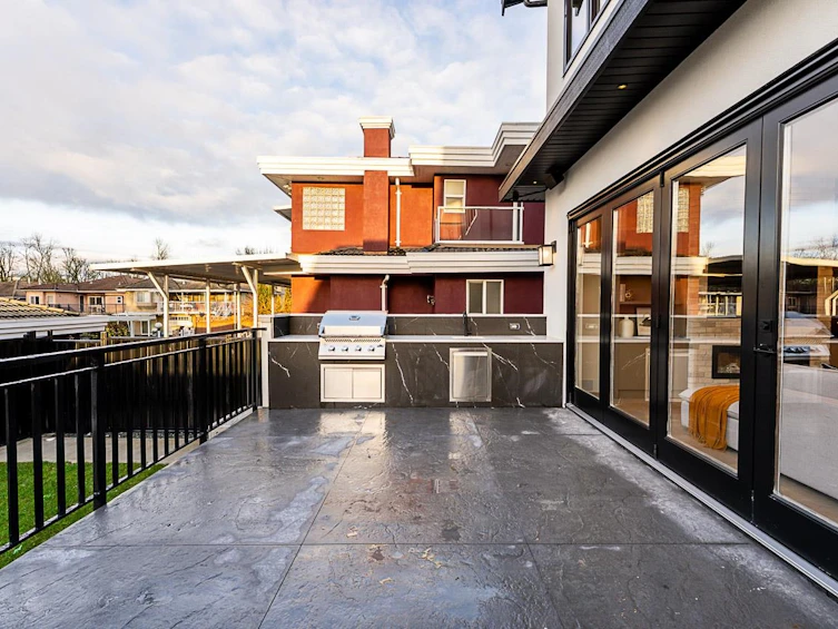 2-8667 Armstrong Avenue, Burnaby, BC, V3N 2H4 - 38