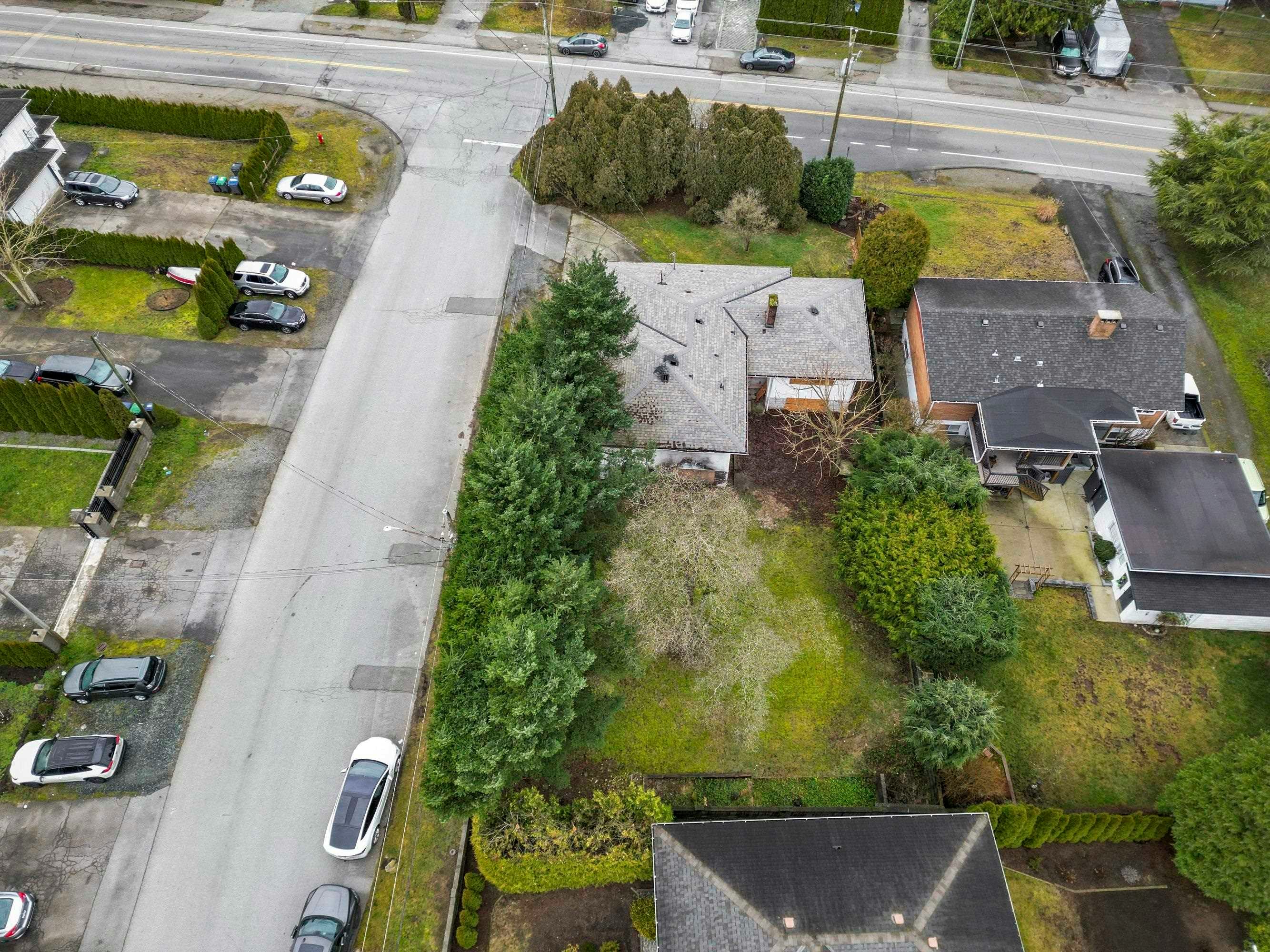 For Sale: 14200 Grosvenor Road, Surrey, BC - REW