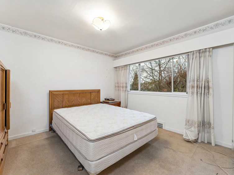 419 E 17th Street, North Vancouver, BC, V7L 2W3 - 13