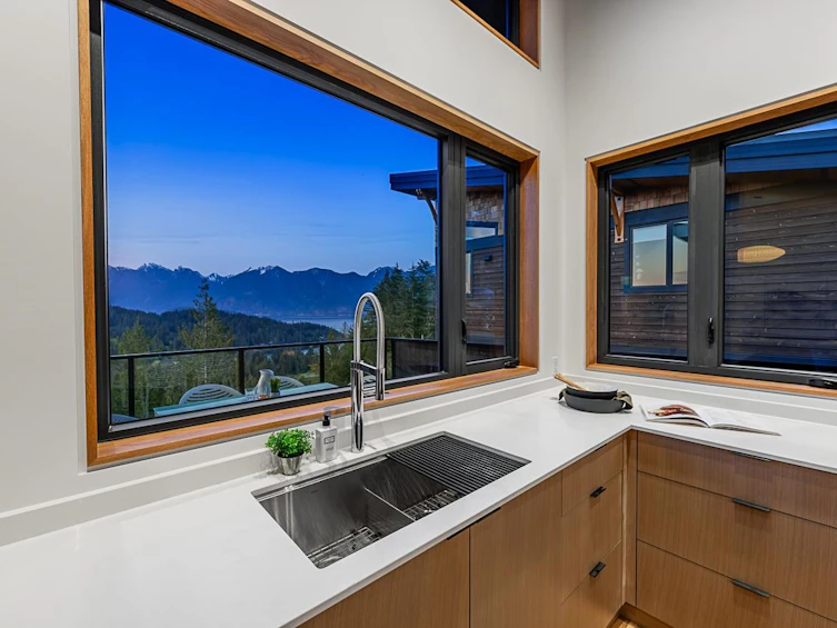 885 Rivendell Drive, Bowen Island, BC, V0N 1G0 - 9