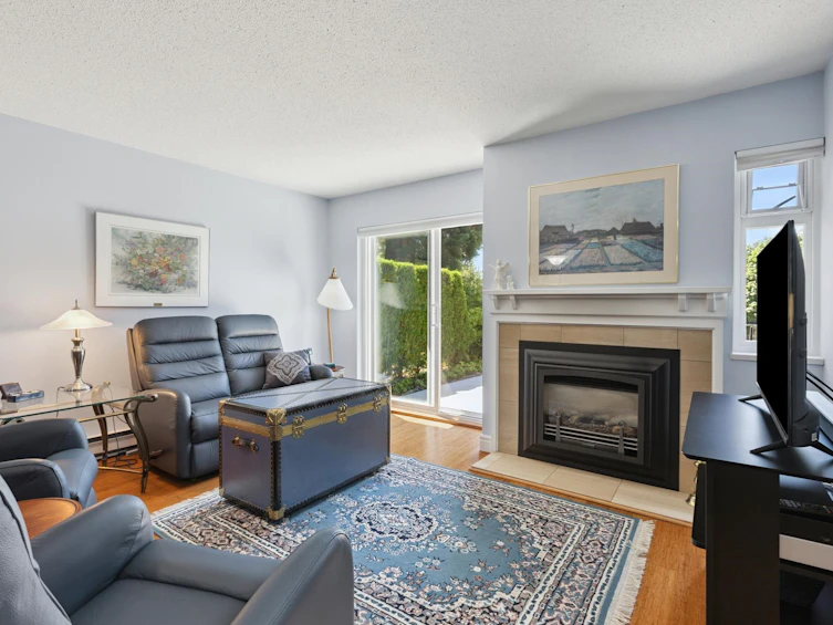 1518 Mahon Avenue, North Vancouver, BC, V7M 2S5 - 4