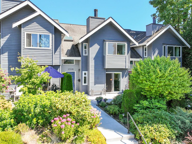 1518 Mahon Avenue, North Vancouver, BC, V7M 2S5