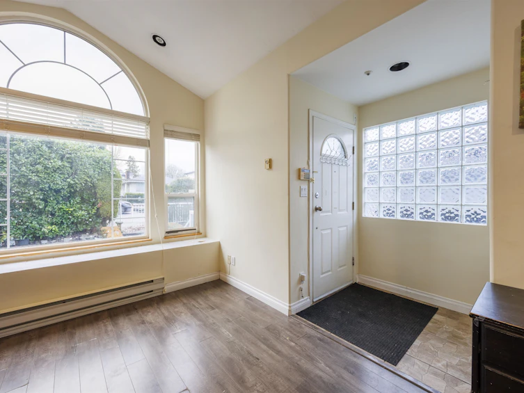 4774 Knight Street, Vancouver, BC, V5N 3N2 - 7