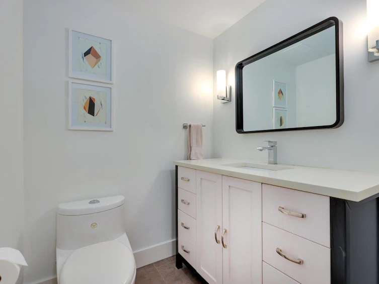 102-1266 W 13th Avenue, Vancouver, BC, V6H 1N6 - 13