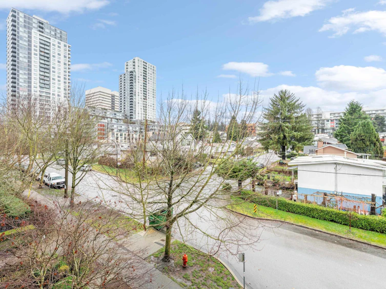 315-3551 Foster Avenue, Vancouver, BC, V5R 0A1 - 22