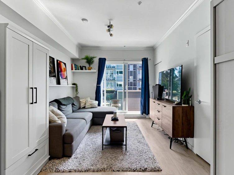 209-13678 Grosvenor Road, Surrey, BC, V3R 5E2 - 2