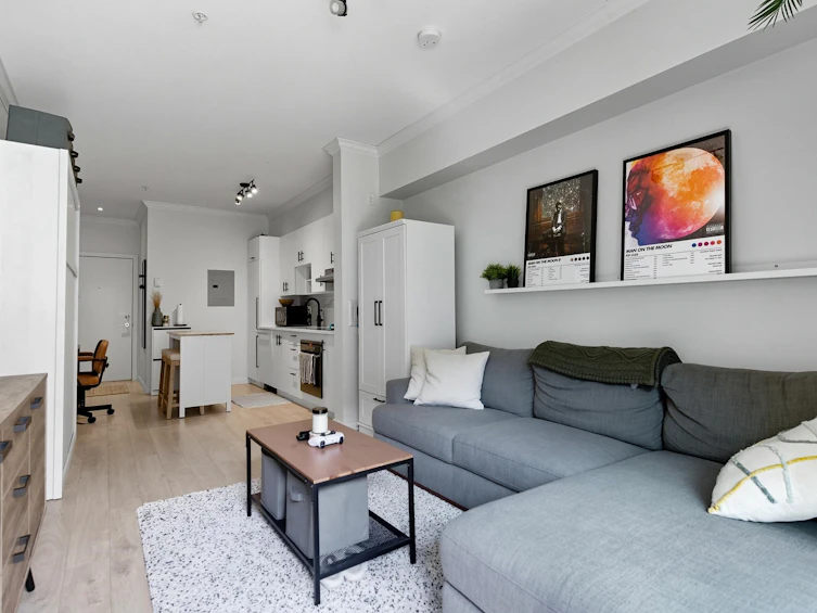 209-13678 Grosvenor Road, Surrey, BC, V3R 5E2 - 5