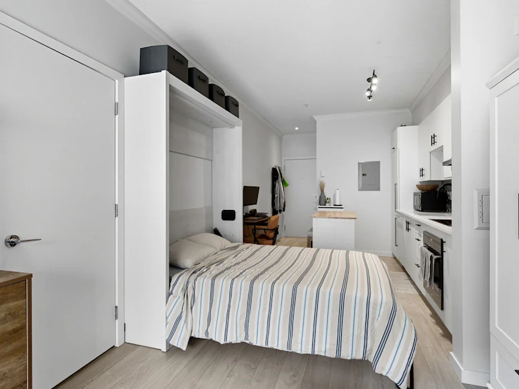 209-13678 Grosvenor Road, Surrey, BC, V3R 5E2 - 13