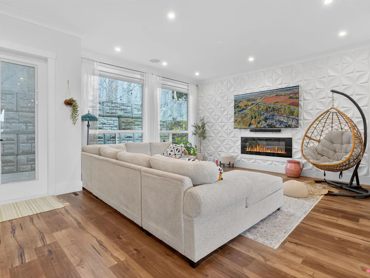 14902 35a Avenue, Surrey, BC, V3Z 0N1 - 9