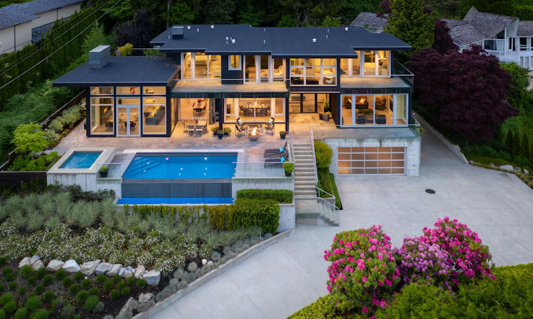 1065 Groveland Road