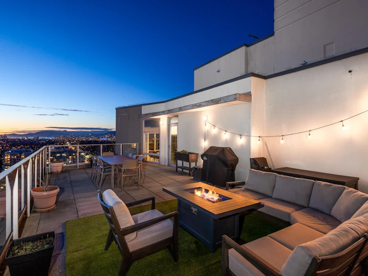 PH3-4815 Eldorado Mews, Vancouver, BC, V5R 0B2 - 5