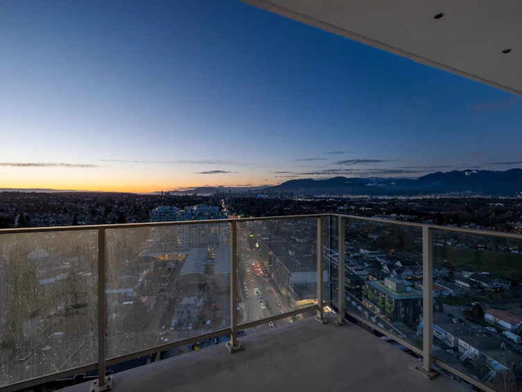 PH3-4815 Eldorado Mews, Vancouver, BC, V5R 0B2 - 34