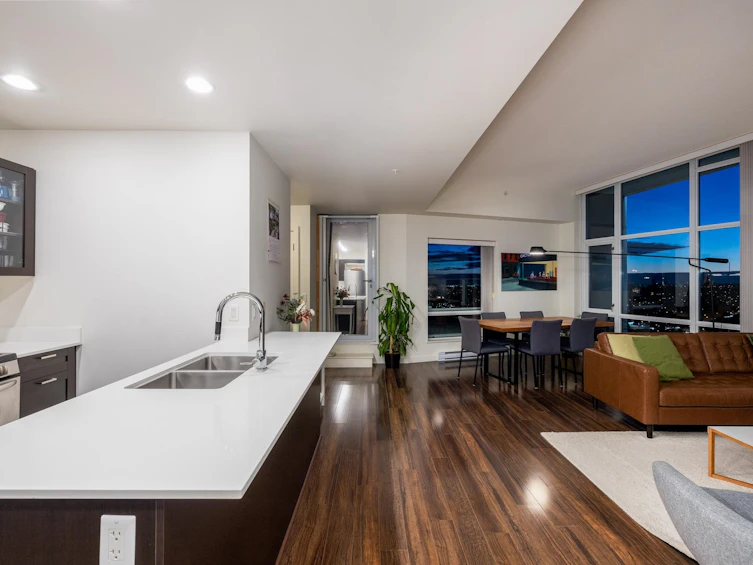 PH3-4815 Eldorado Mews, Vancouver, BC, V5R 0B2 - 24