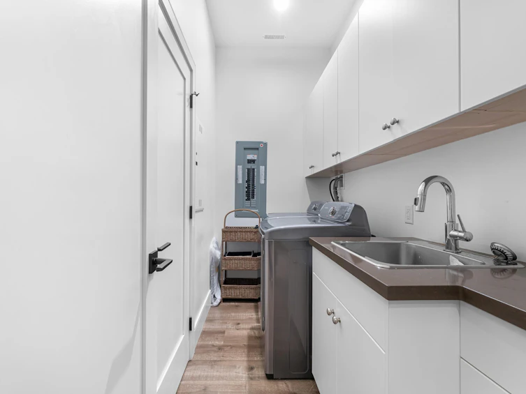 4061 St. Pauls Avenue, North Vancouver, BC, V7N 1T4 - 35