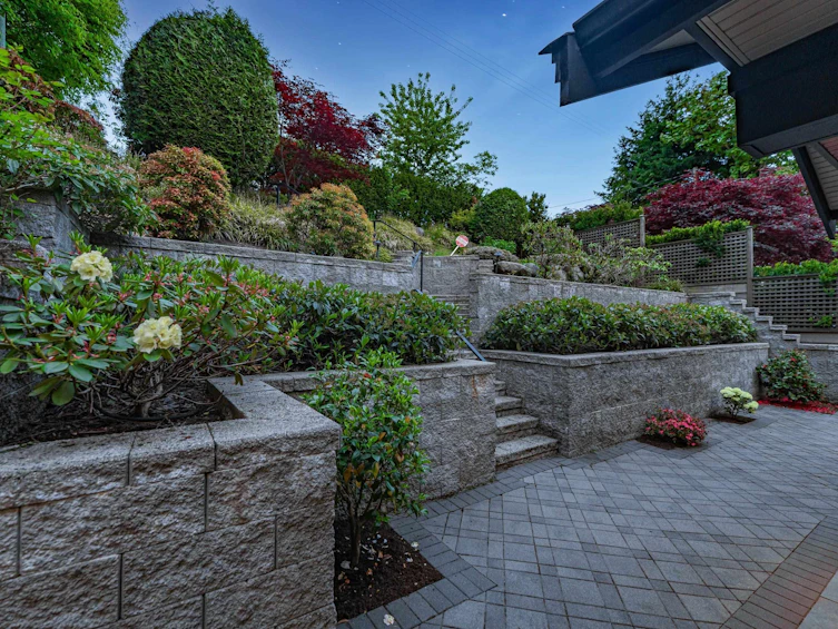 4061 St. Pauls Avenue, North Vancouver, BC, V7N 1T4 - 39