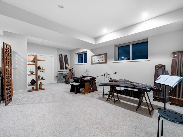 4061 St. Pauls Avenue, North Vancouver, BC, V7N 1T4 - 33