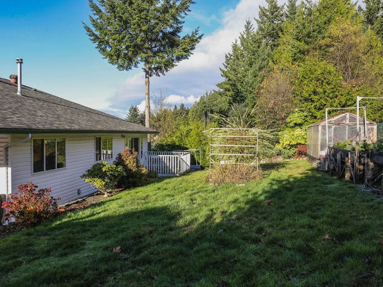 5174 Radcliffe Road, Sechelt, BC, V7Z 0C1 - 36