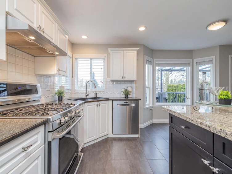18351 68 Avenue, Surrey, BC, V3S 9C6 - 11