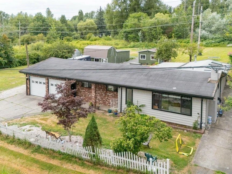 16951 94a Avenue, Surrey, BC, V4N 6H2 - 2