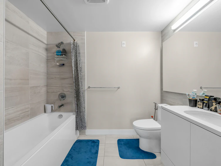 702-8725 University Crescent, Burnaby, BC, V5A 4Y8 - 12