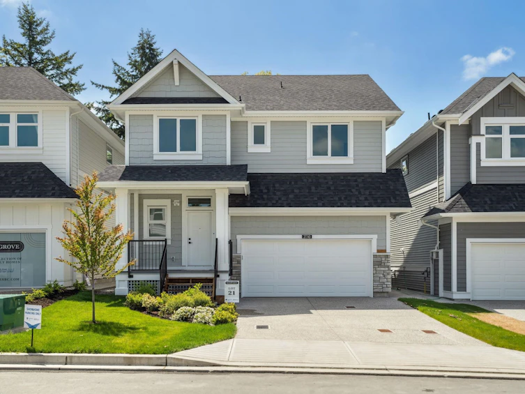 27740 Track Place, Abbotsford, BC, V4X 0C7