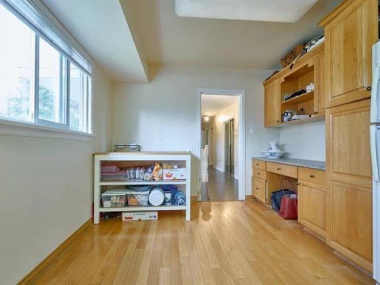 963 Belmont Avenue, North Vancouver, BC, V7R 1J9 - 9