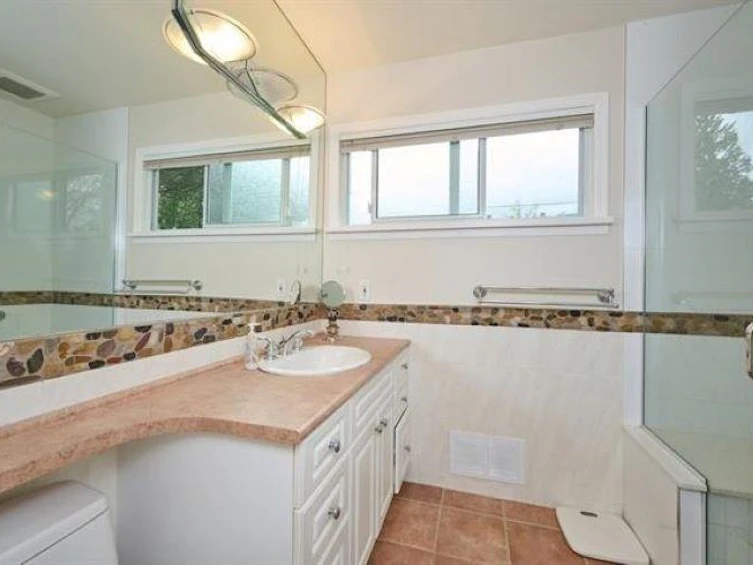 963 Belmont Avenue, North Vancouver, BC, V7R 1J9 - 14