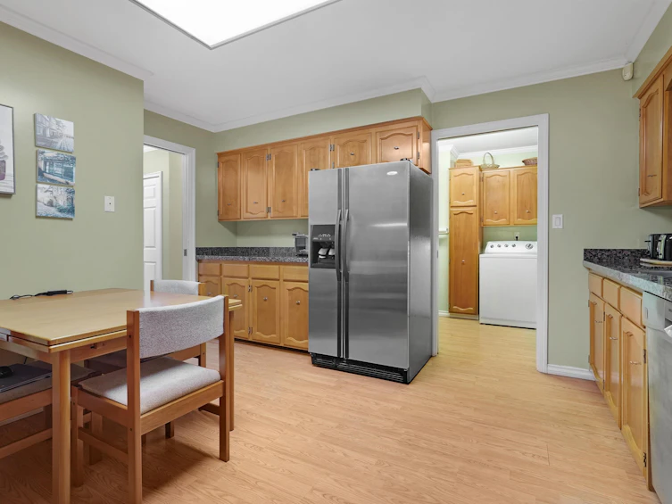 129 53 Street, Delta, BC, V4M 3B3 - 2