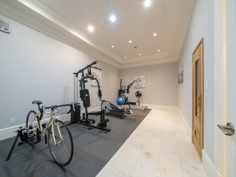 6708 Yew Street, Vancouver, BC, V6P 5W1 - 20