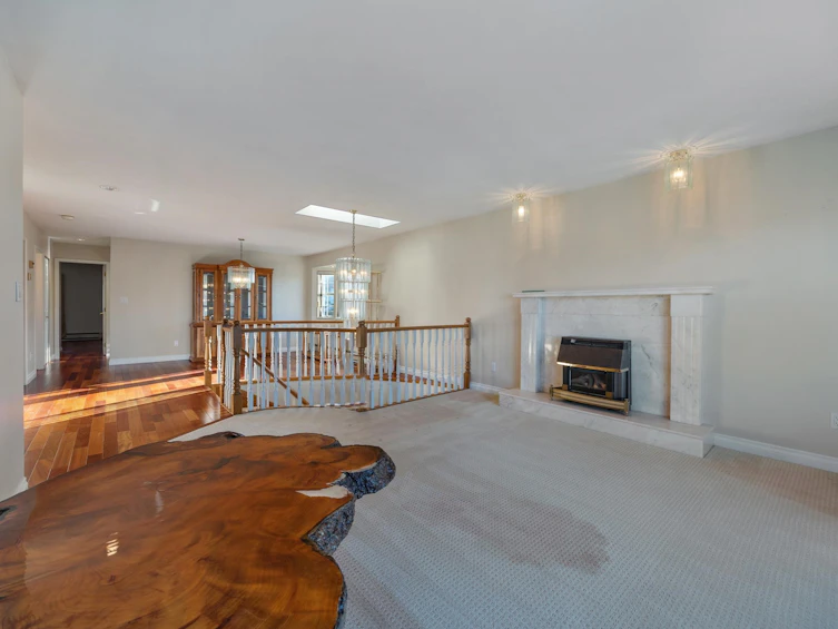 6796 Waltham Avenue, Burnaby, BC, V5H 3V8 - 7