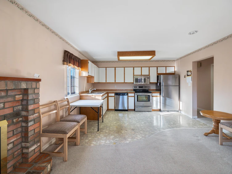 6796 Waltham Avenue, Burnaby, BC, V5H 3V8 - 33