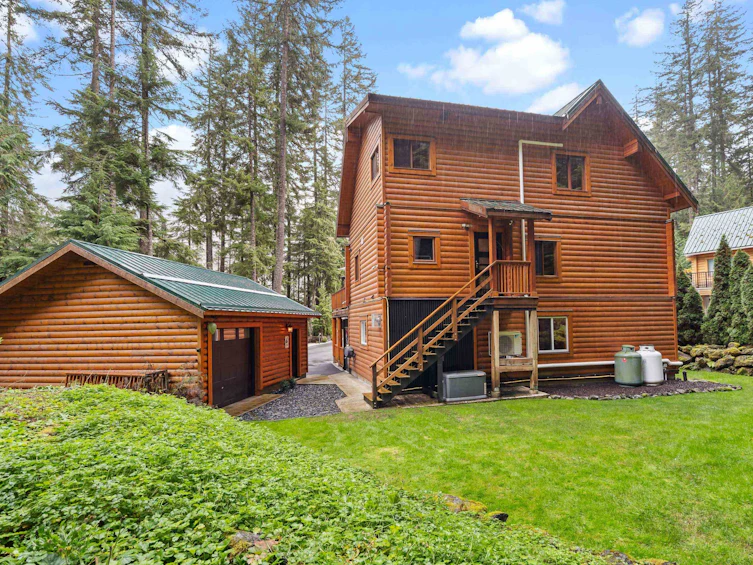 15041 Root Roundabout, Hope, BC, V0X 1L5 - 39