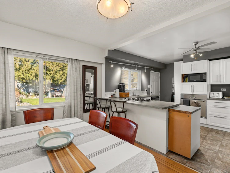 12905 104 Avenue, Surrey, BC, V3T 1T6 - 16