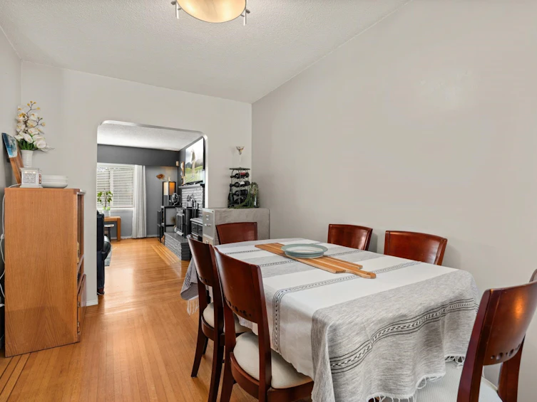 12905 104 Avenue, Surrey, BC, V3T 1T6 - 17
