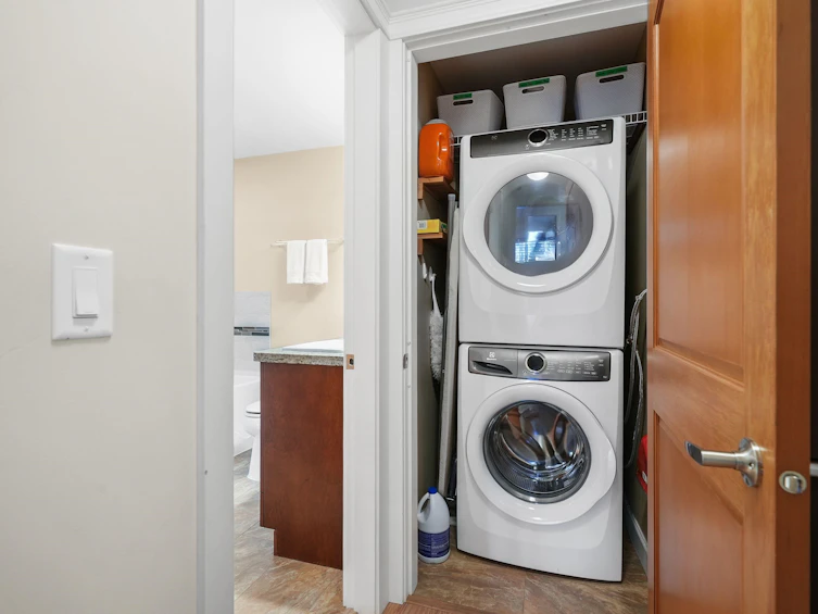 B124-8218 207a Street, Langley, BC, V2Y 0Y1 - 23