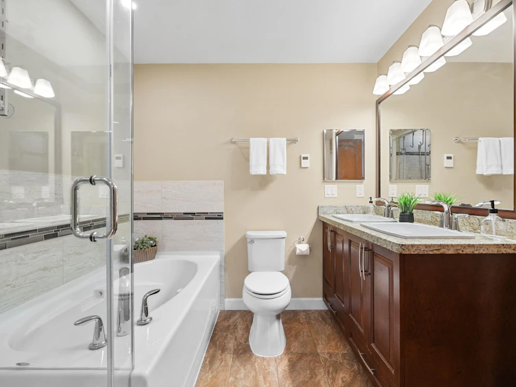 B124-8218 207a Street, Langley, BC, V2Y 0Y1 - 18