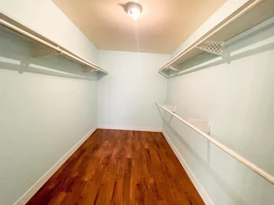 319-7161 121 Street - 3