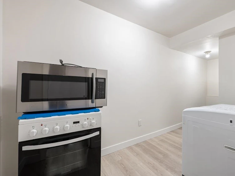 1410 Bergstrom Road, Surrey, BC, V4B 5E1 - 29