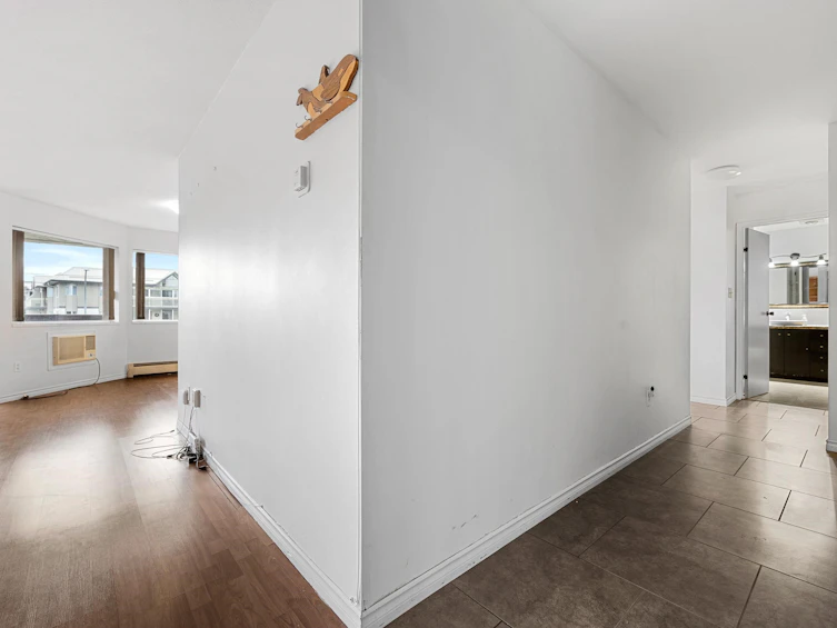 311-31955 Old Yale Road, Abbotsford, BC, V2T 4N1 - 4