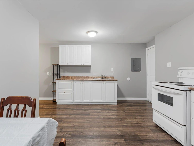 11409 75a Avenue, Delta, BC, V4C 1H6 - 29